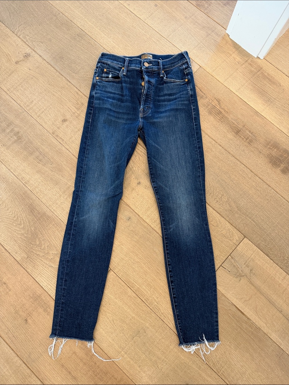 MOTHER Dark Blue Skinny Jeans with Raw Hem